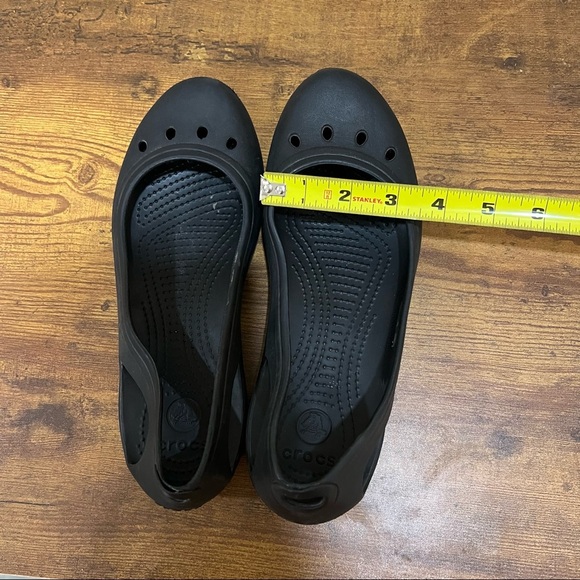 Crocs Kadee Ballet Flats Black Cutout Details Slip On Shoes Comfort Sz 9 Casual - Picture 7 of 7
